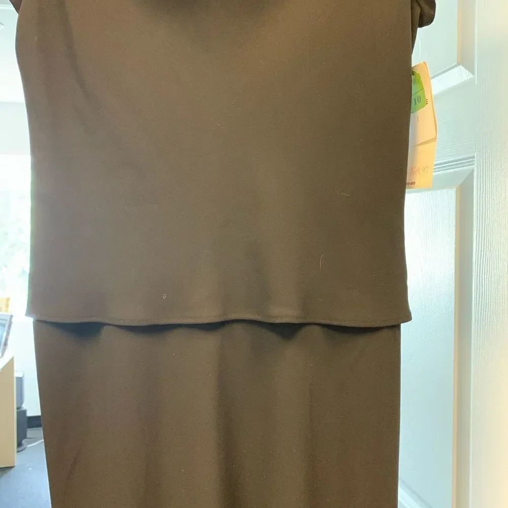 S.L. Fashions Perfect Black Dress size 10P NWT - Picture 3 of 4